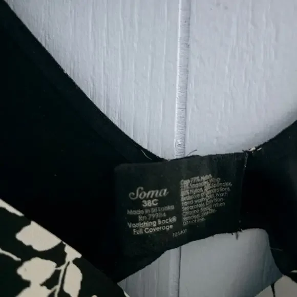 Soma Vanishing Back Full Coverage Bra Size 38C – Black Ivory Leaf Print - Picture 3 of 6